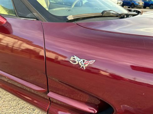 Used 2003 Chevrolet Corvette Coupe w/ Preferred Equipment Group image 7