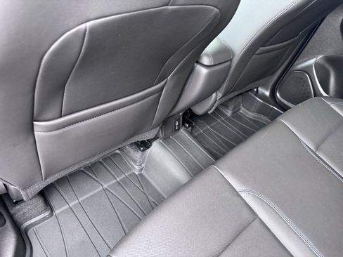 Used 2025 Buick Encore GX Sport Touring image 21