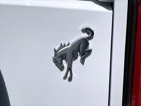 Used 2023 Ford Bronco Outer Banks image 21