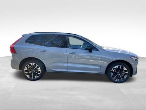 New 2026 Volvo XC60 T8 Plus w/ Climate Package image 8