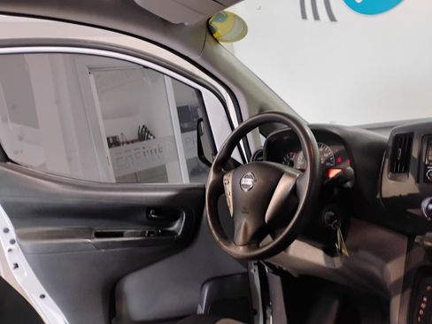 Used 2019 Nissan NV200 S FWD image 81