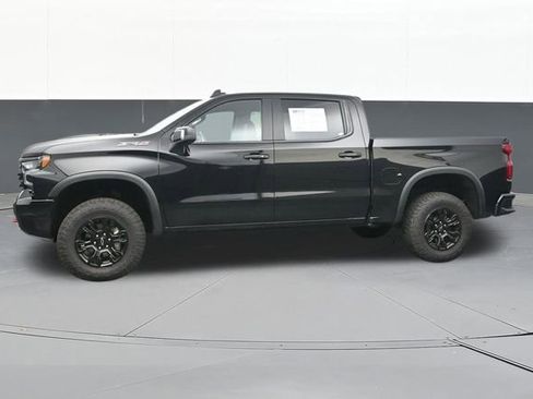 Used 2024 Chevrolet Silverado 1500 ZR2 w/ Technology Package AWD/4WD image 10