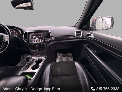 Used 2018 Jeep Grand Cherokee Altitude image 17