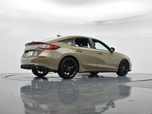 Used 2025 Honda Civic Sport image 36