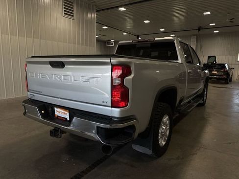 Used 2022 Chevrolet Silverado 3500 LT w/ All Star Edition AWD/4WD image 8