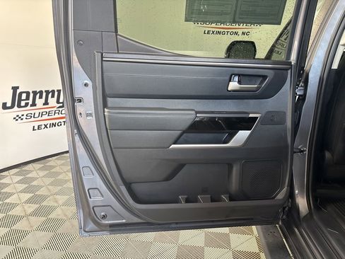 Used 2024 Toyota Tundra Limited image 20