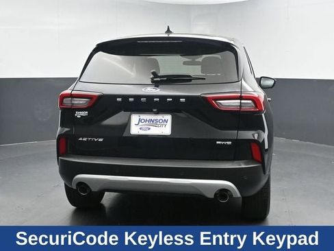 Used 2023 Ford Escape Active w/ Tech Pack #2 AWD/4WD image 11