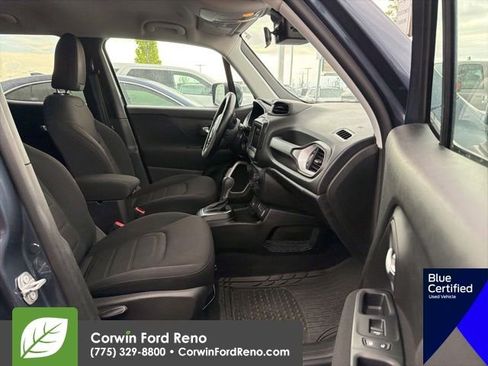 Used 2019 Jeep Renegade Latitude AWD/4WD image 11