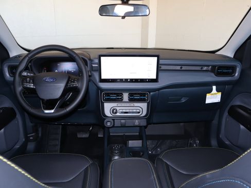 New 2025 Ford Maverick Lobo AWD/4WD image 26