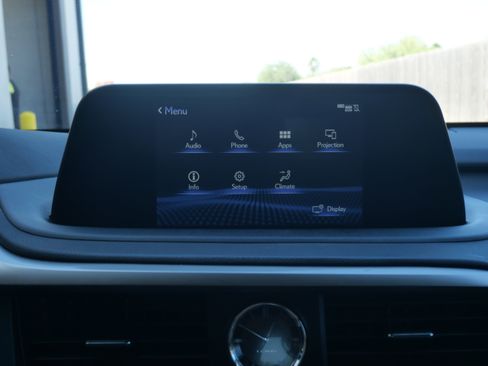 Certified 2022 Lexus RX 350 FWD w/ Premium Package image 15