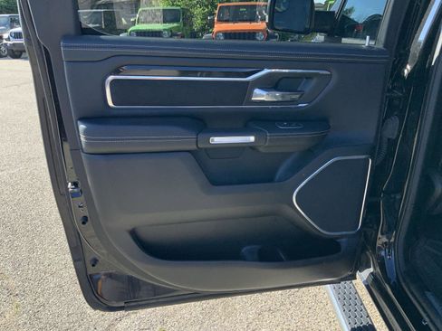 Used 2022 RAM 1500 Laramie AWD/4WD image 55