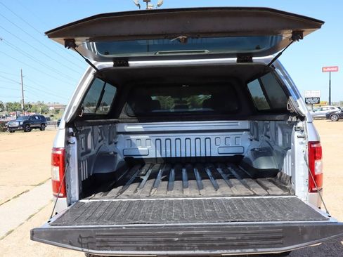Used 2019 Ford F150 XLT image 22