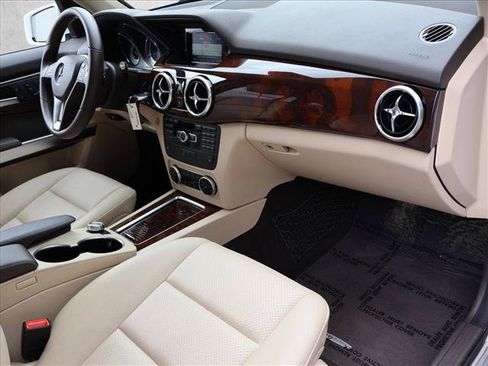 Used 2014 Mercedes-Benz GLK 250 BlueTEC 4MATIC image 30