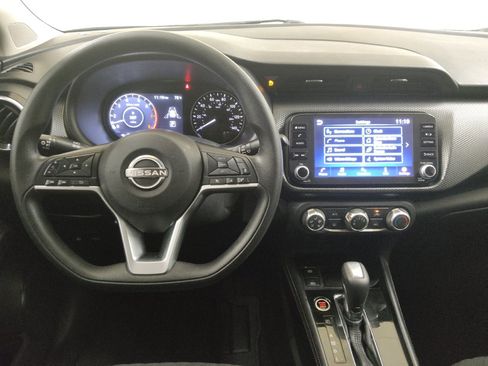 Used 2023 Nissan Kicks SV FWD image 22