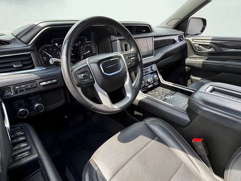 Used 2021 GMC Yukon Denali AWD/4WD image 15