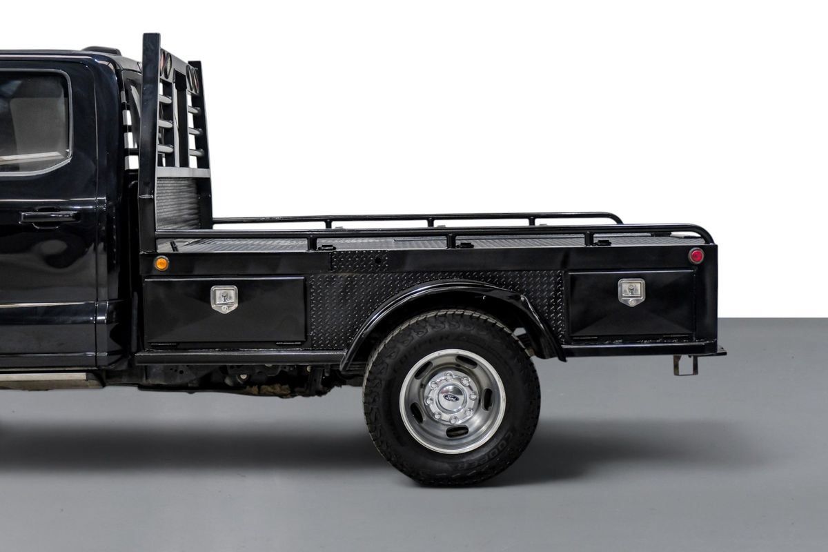 Used 2023 Ford F350 Lariat w/ FX4 Off-Road Package AWD/4WD image 11