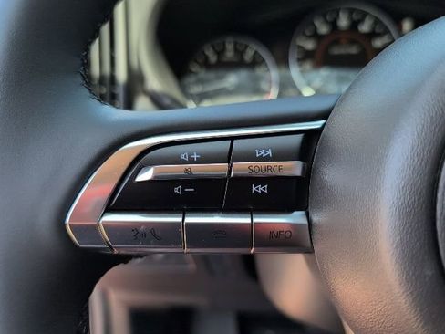 Used 2025 MAZDA CX-50 Meridian Edition w/ Weather Package image 27