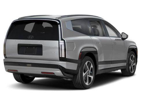 New 2026 Hyundai Ioniq 9 Limited w/ Tow & Go Package image 3