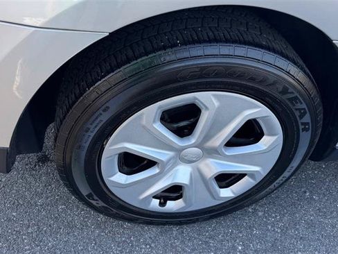Used 2015 Ford Taurus Police Interceptor AWD image 26