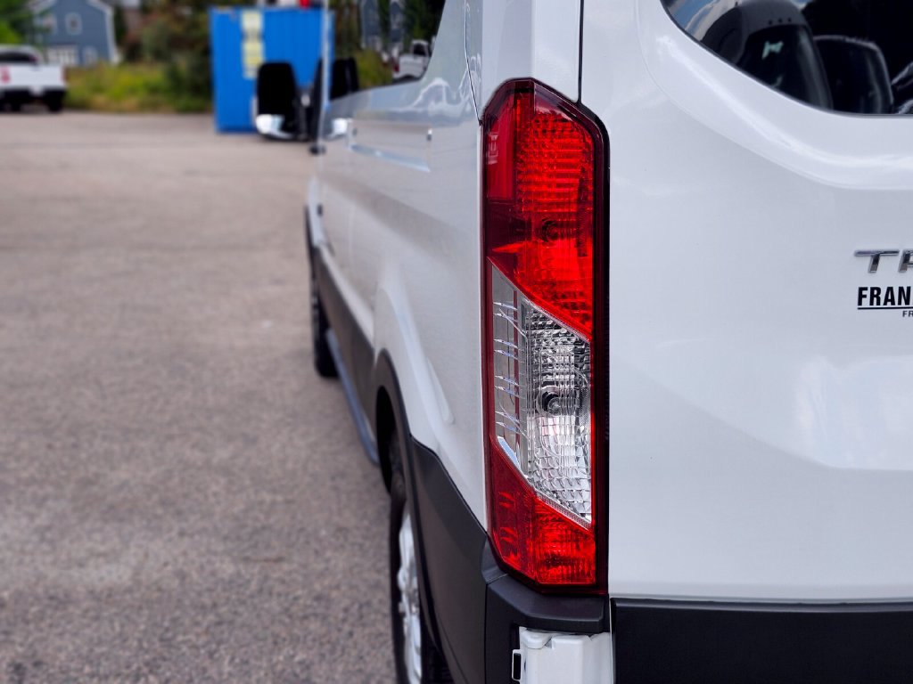 Certified 2025 Ford Transit 350 XLT RWD image 9