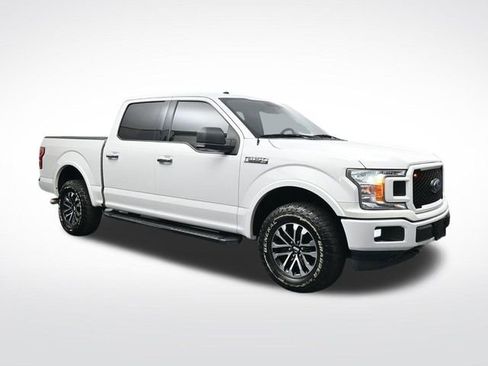 Used 2018 Ford F150 XLT w/ Equipment Group 301A Mid image 2