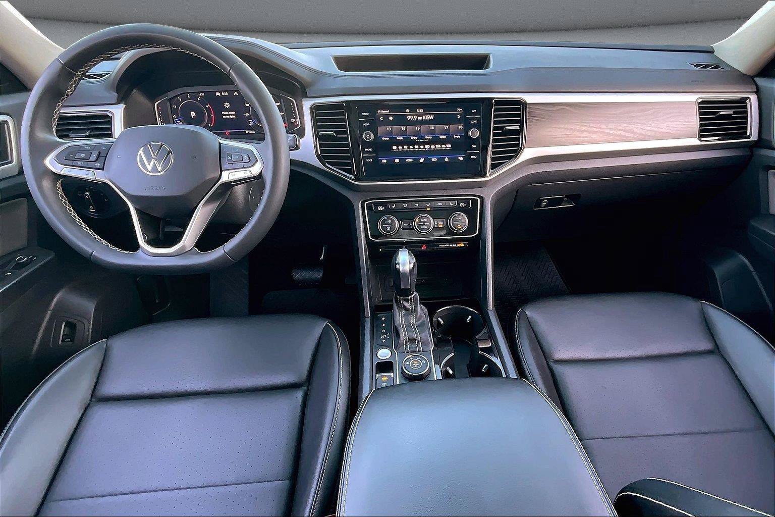 Used 2023 Volkswagen Atlas SE AWD/4WD image 8