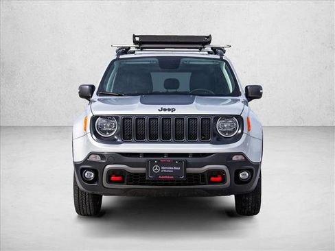 Used 2019 Jeep Renegade Trailhawk AWD/4WD image 2