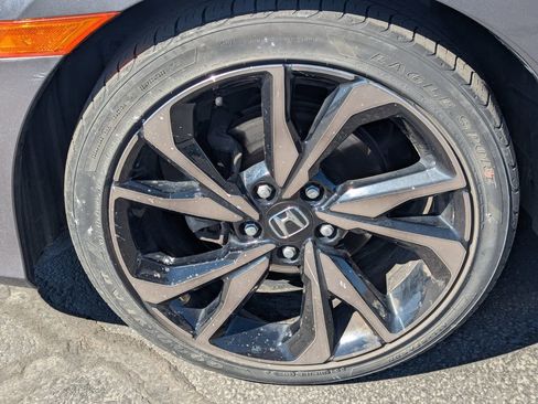 Used 2021 Honda Civic Sport image 12