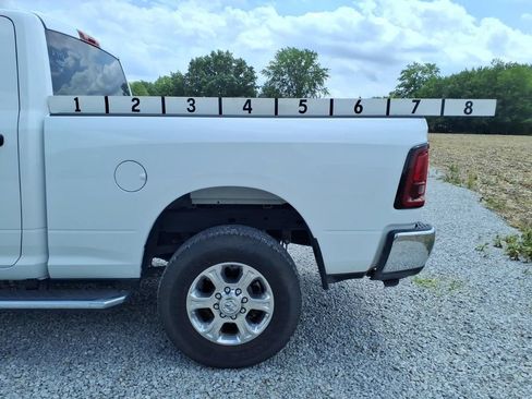 Used 2026 RAM 2500 Big Horn AWD/4WD image 15