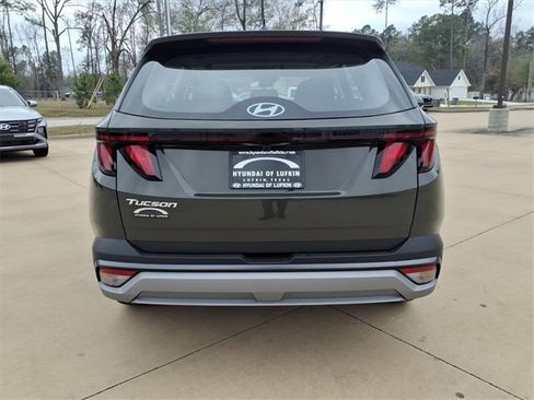 New 2026 Hyundai Tucson SE image 3
