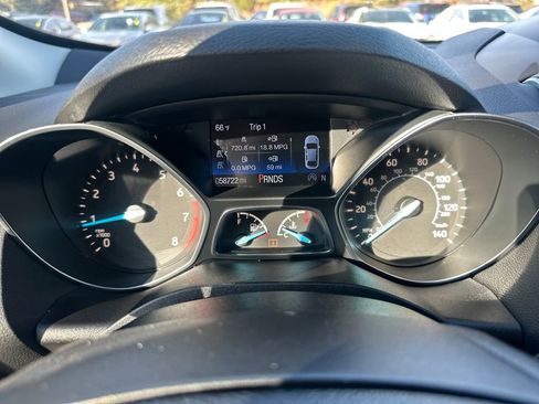 Used 2019 Ford Escape Titanium image 14