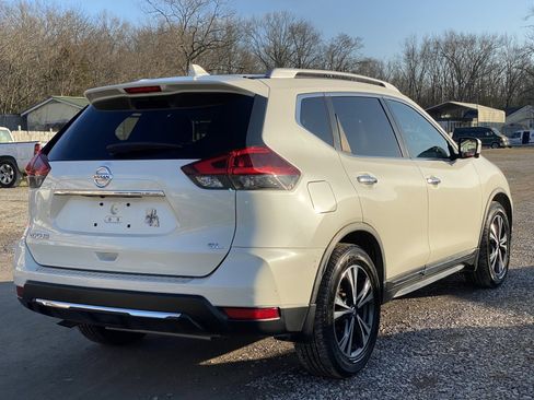 Used 2018 Nissan Rogue SL image 5