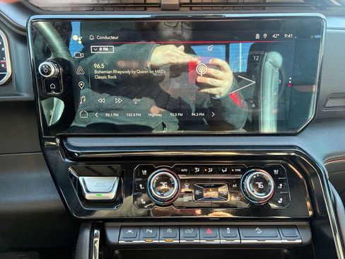 Certified 2024 GMC Sierra 1500 AT4 w/ Technology Package image 13