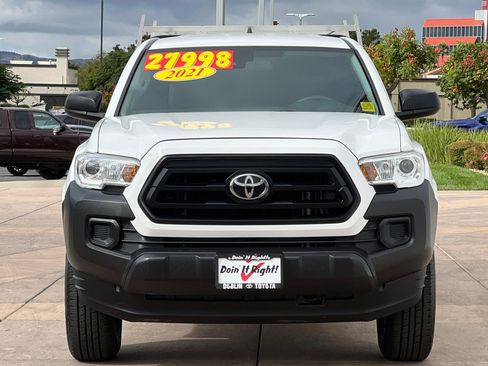 Certified 2021 Toyota Tacoma SR image 11