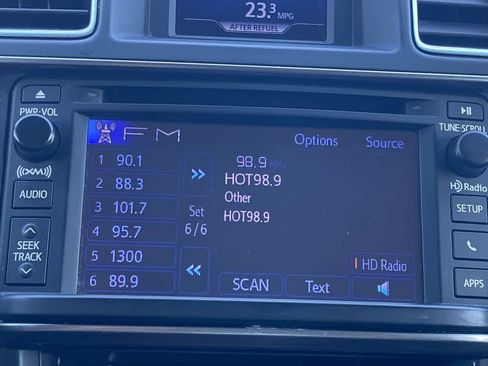 Used 2013 Toyota Highlander Limited AWD/4WD image 16