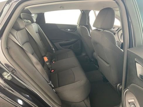 Used 2023 Chevrolet Malibu LS FWD image 15
