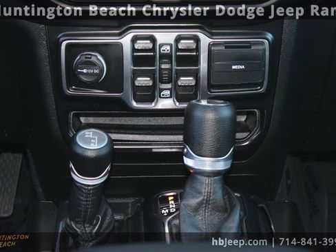 Used 2021 Jeep Wrangler Unlimited Willys image 19