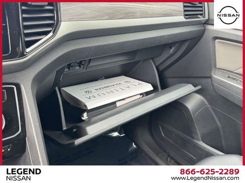 Used 2023 Volkswagen Atlas Cross Sport SE w/ Panoramic Sunroof Package image 31