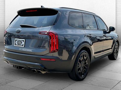 Used 2021 Kia Telluride SX w/ SX Prestige Package AWD/4WD image 5