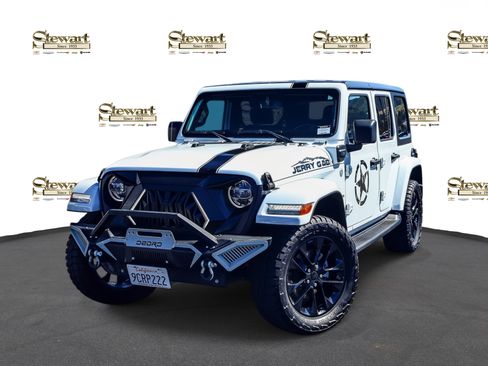 Used 2022 Jeep Wrangler Unlimited Sahara w/ Safety Group AWD/4WD image 1