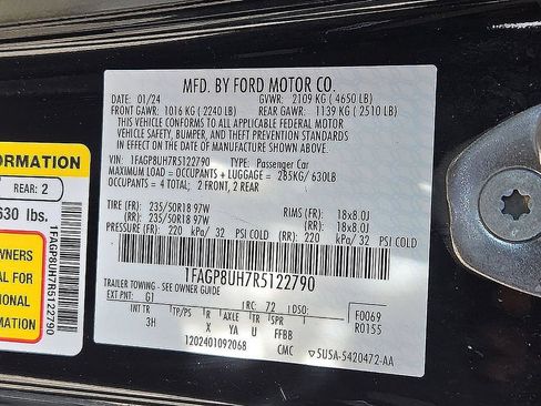 Used 2024 Ford Mustang Premium RWD image 30