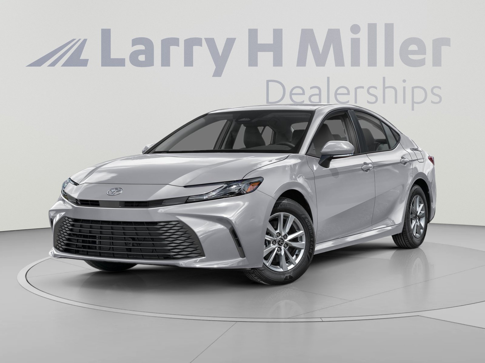 Used 2025 Toyota Camry LE FWD image 1