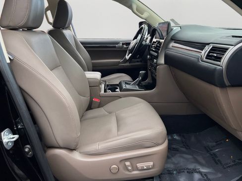 Used 2022 Lexus GX 460 Premium w/ Premium Plus Package image 7