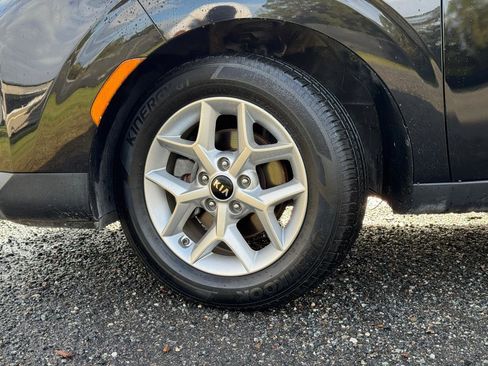 Used 2020 Kia Soul S FWD image 29