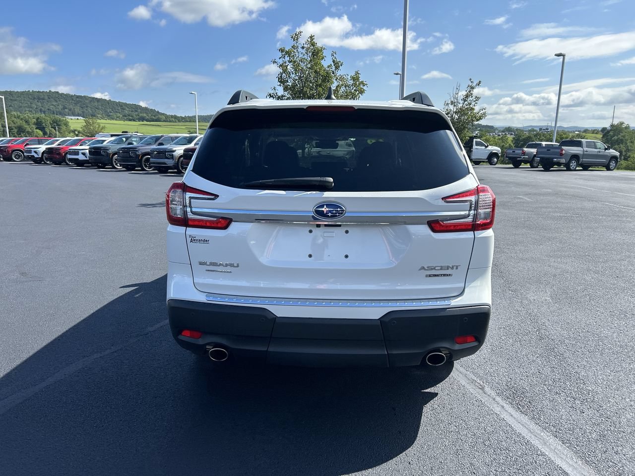Used 2026 Subaru Ascent Limited AWD/4WD image 6