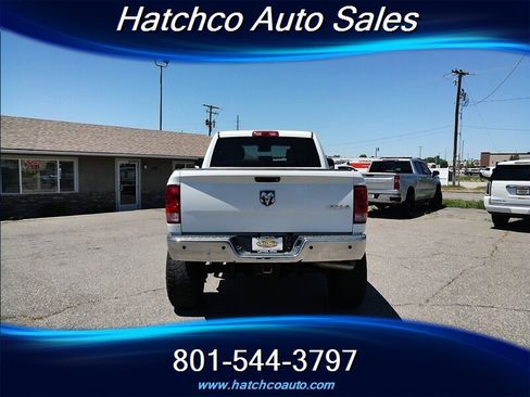Used 2014 RAM 3500 Tradesman w/ Chrome Appearance Group AWD/4WD image 4