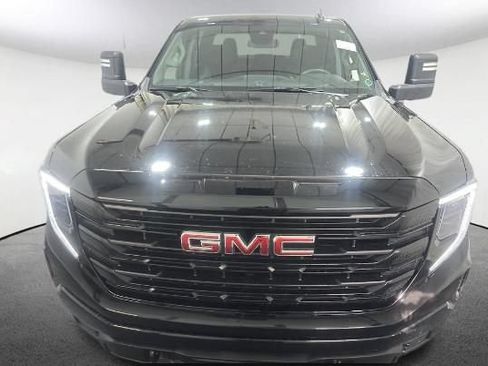 Used 2024 GMC Sierra 1500 Pro w/ Graphite Edition AWD/4WD image 2