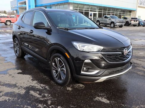 Used 2021 Buick Encore GX Select image 2