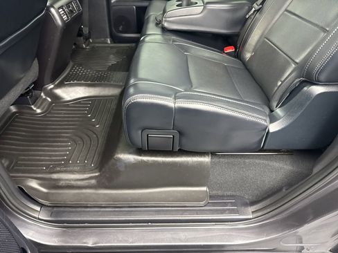 Used 2016 Toyota Tundra Platinum image 35