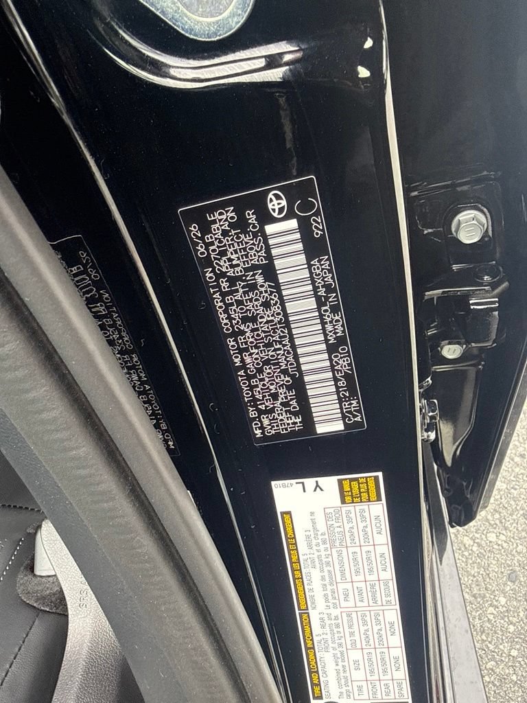 Used 2026 Toyota Prius XLE FWD image 23